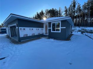 1133 Juniper Pl #6, Eau Claire, WI 54703