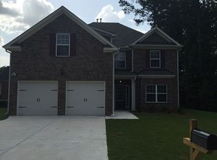 3997 Village Crossing Cir, Ellenwood, GA 30294