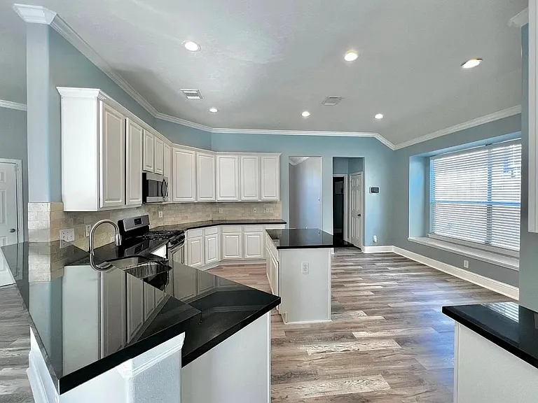 14531 Chestnut Falls Dr — Photo 6