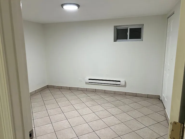 36 King Arthur Ct — Photo 12