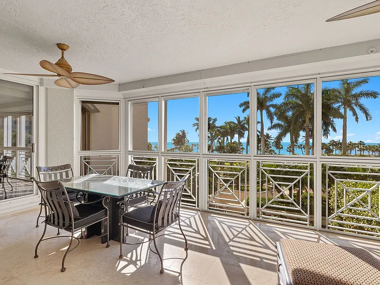 4021 Gulf Shore Blvd N #202 — Photo 13