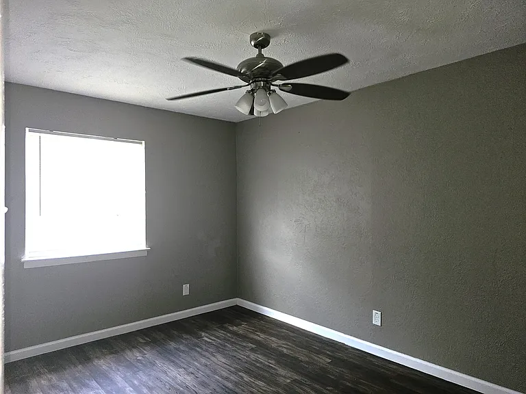 3735 Stateoak Dr — Photo 15