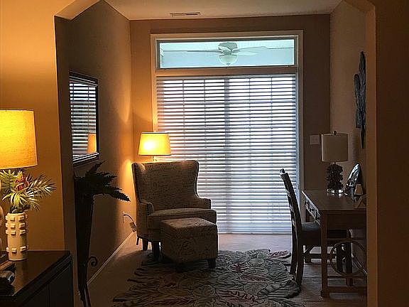 5th image of 38415 Boxwood Ter Unit 303