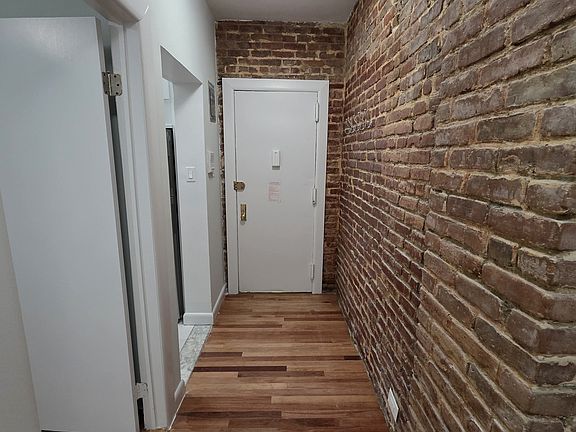 2nd image of 504 W 167th St #1E