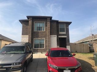 3504 Domingo Saenz Rd, Laredo, TX 78046