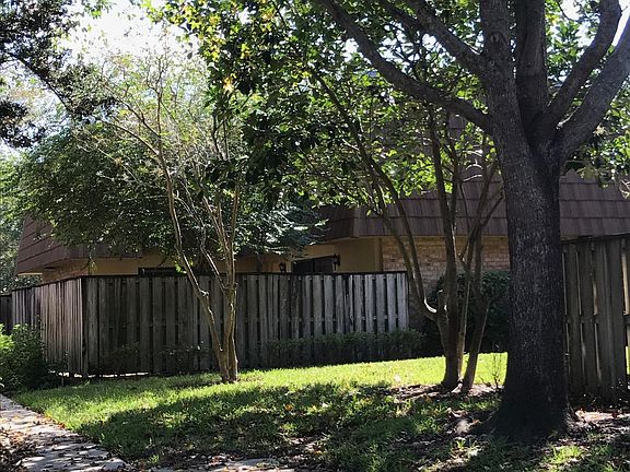 2nd image of 5267 Cypress Ct #716