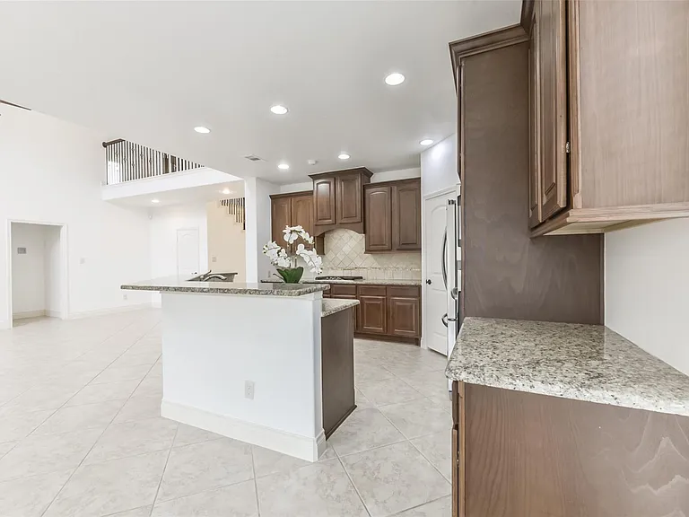 10014 Eldarica Way — Photo 10