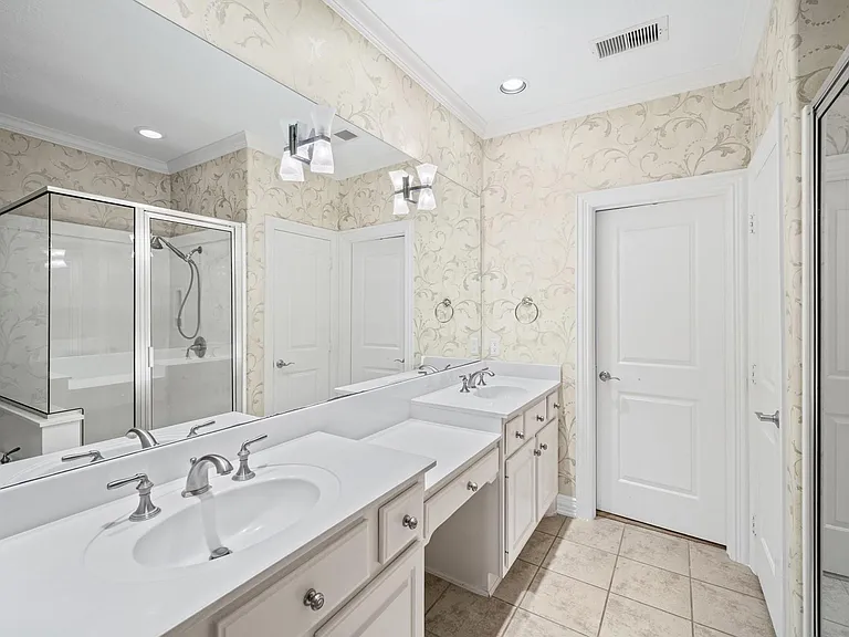 2047 Palm Forest Ln — Photo 23