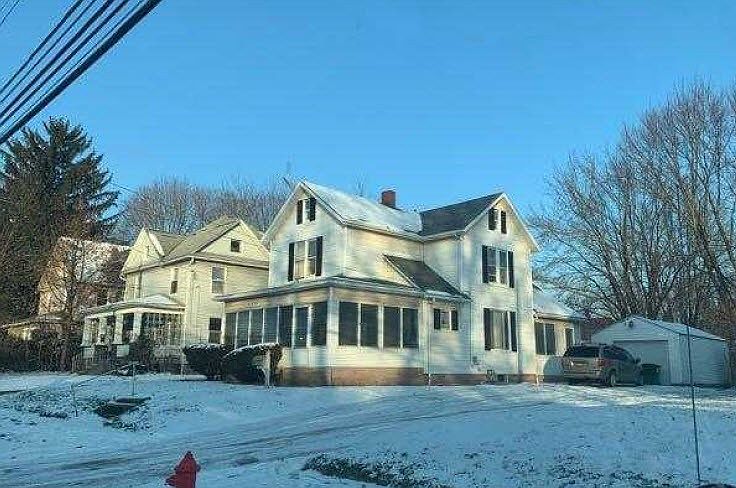 2nd image of 253 W Ely St