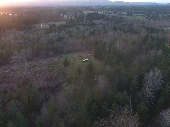 3rd image of 10936 Salmon Creek Ln SW