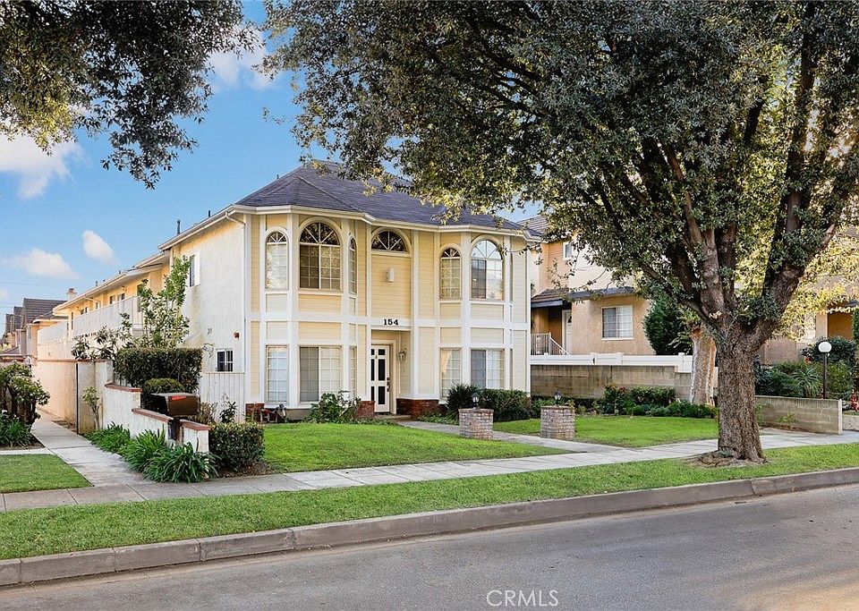 1st image of 154 Diamond St