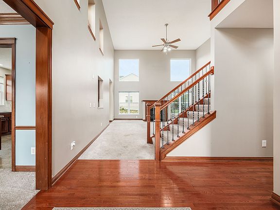 2nd image of 2277 Silver Hill St