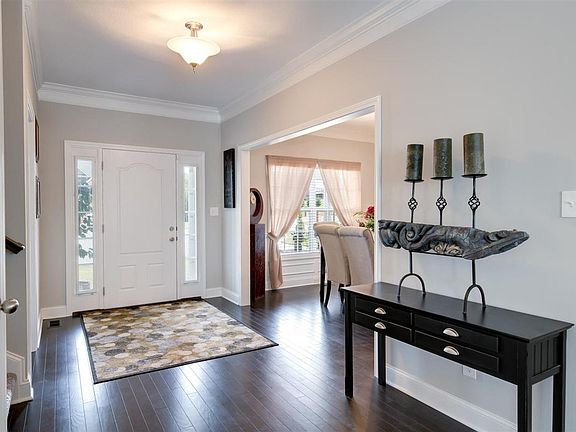 3rd image of 10431 Meltabarger Ln