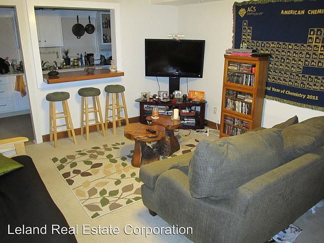 1st image of 5273 Curlew Dr