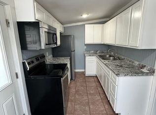 10 E Springfield Rd, Saint Clair, MO 63077