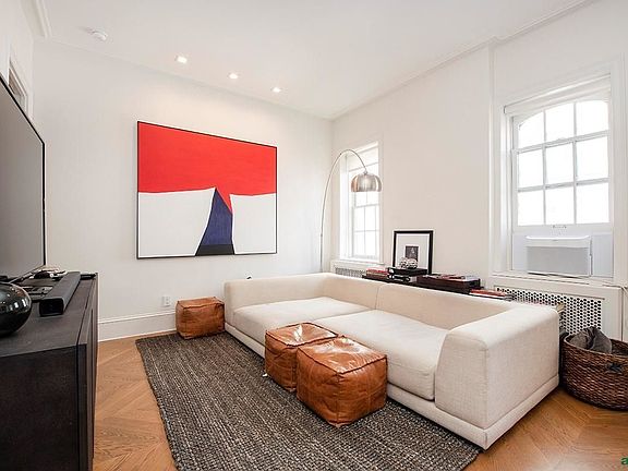3rd image of 82 W 12th St APT 6A
