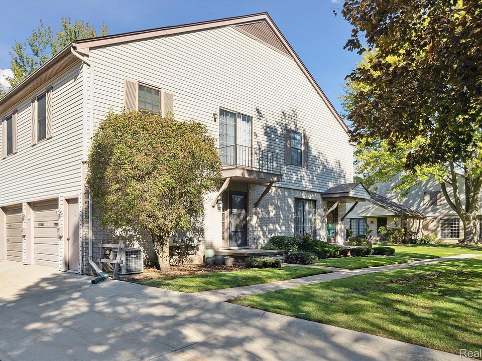 1st image of 35188 N Bay Cir