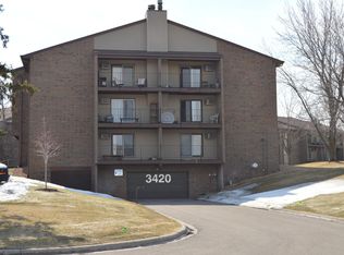 3420 Golfview Dr APT 317, Eagan, MN 55123