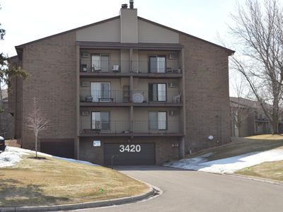 3420 Golfview Dr APT 317, Eagan, MN, 55123