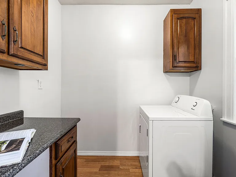2 Montague St #1 — Photo 23