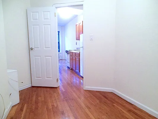 Rented by Sovereign Associates | media 12