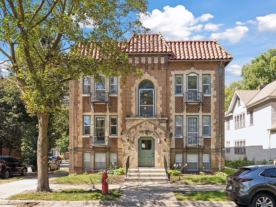 1st image of 3252 Fremont Ave S APT 201