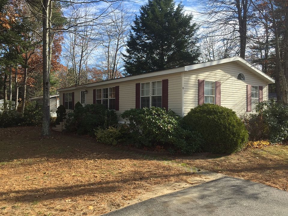 1st image of 12 Castine Dr