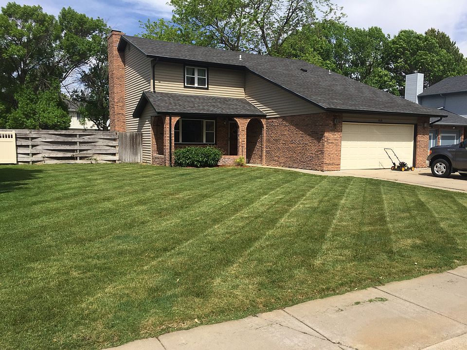 1st image of 818 Dillon Ct
