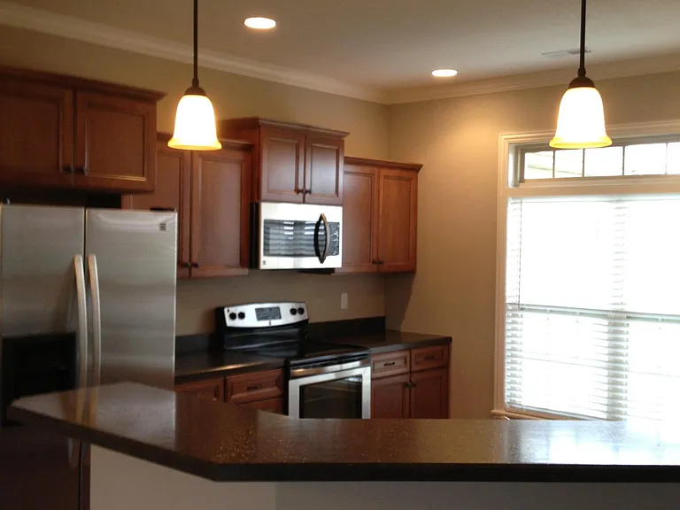 2507 Iron Gate — Photo 10