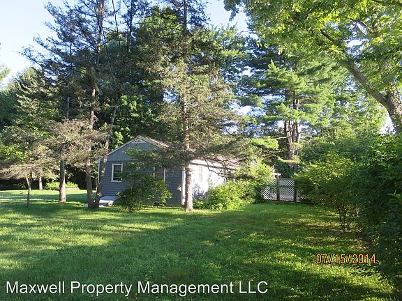 3rd image of 39 Glenham Ave