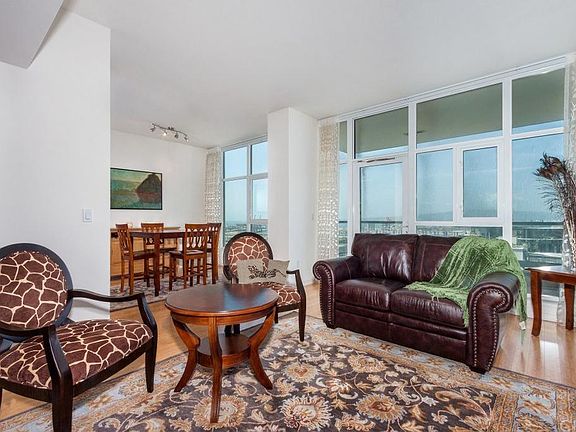 5th image of 400 W Ocean Blvd #2504