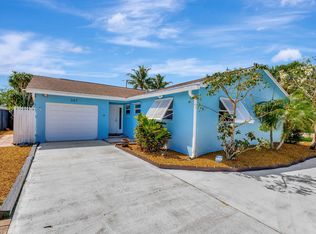 387 Yvonne Dr, West Palm Beach, FL 33406