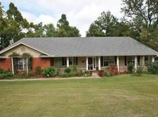 2605 N Pump Station Rd, Springdale, AR 72762