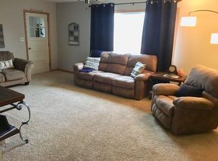 516 Dewey St NW, Berthold, ND 58718