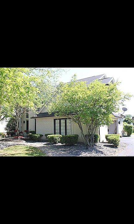 1st image of 5067 Silverwood Dr