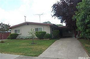 1st image of 3824 Floral Dr