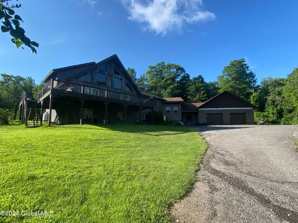 244 Mutton Hollow Road, Moriah, NY 12960