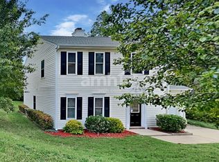 4401 Cobble Creek Ln, Raleigh, NC 27616