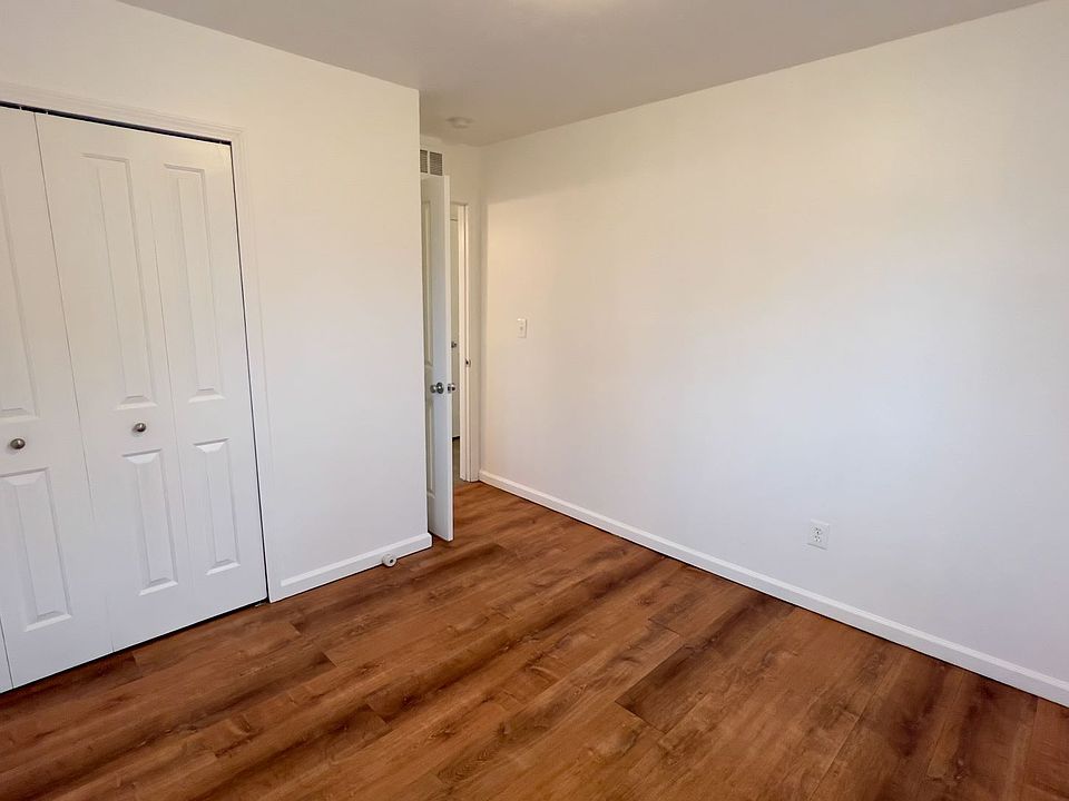 31640 Madison St, photo 3