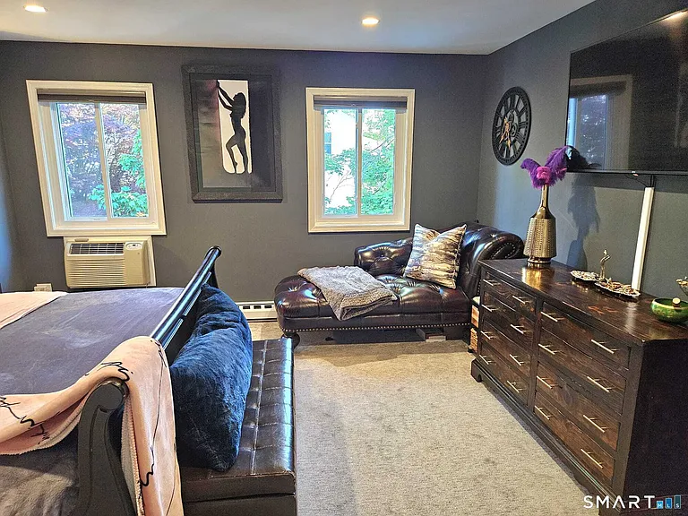 24 East Ave #3 — Photo 15