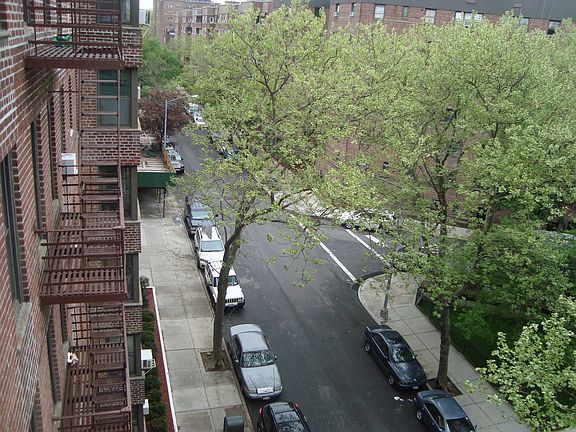 5th image of 8420 Austin St APT 3K