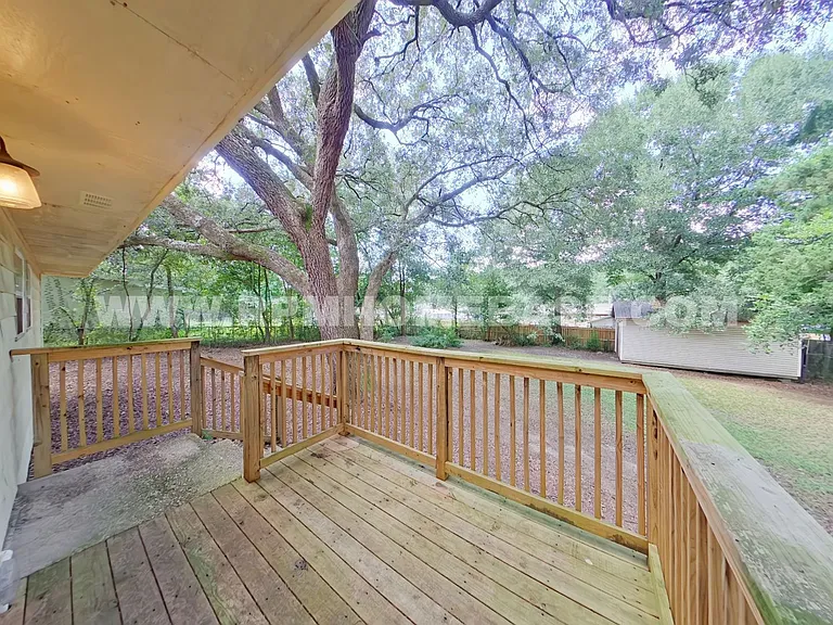 506 Forrest Ct — Photo 14