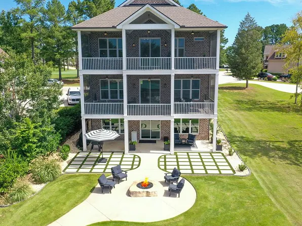 520 Grand Harbor Blvd, Ninety Six, SC 29666