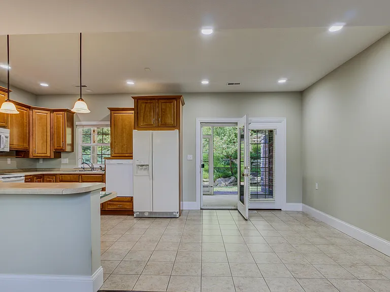 2612 Face Rock Ct — Photo 9