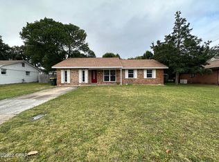 214 Hudson Dr NW, Fort Walton Beach, FL 32548