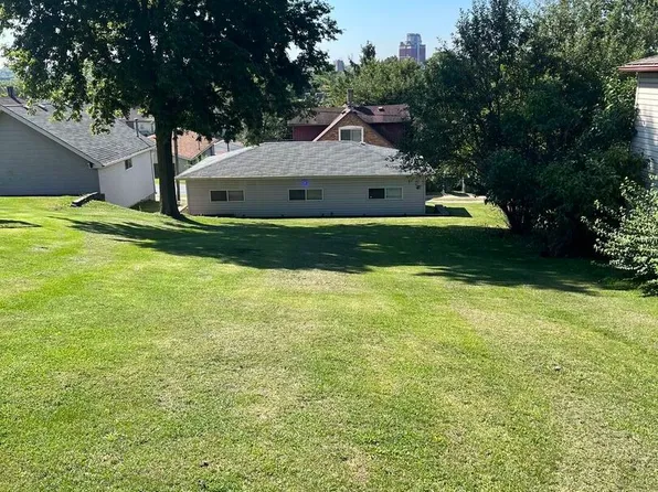 1310 Belleview Ave, Joliet, IL 60436