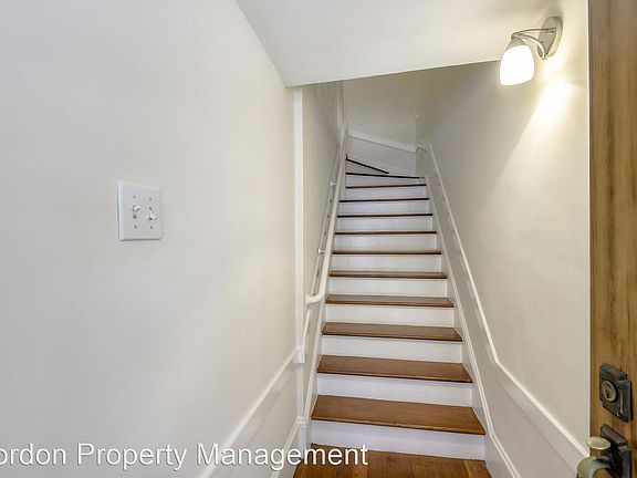 3rd image of 356 Dolores St