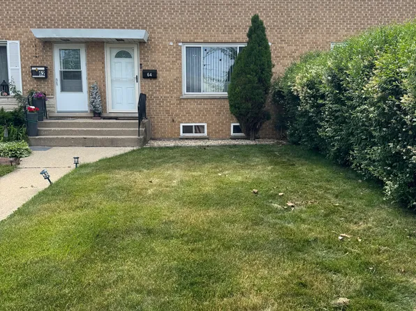 64 N Albert St, Mount Prospect, IL 60056