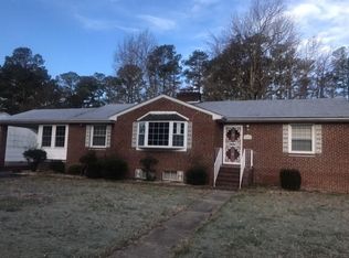 3232 N Longstreet Dr, Petersburg, VA 23805