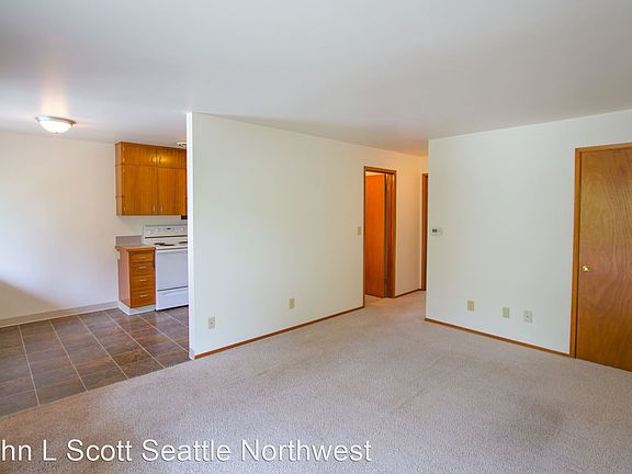 4th image of 8500 32nd Ave NW APT 9